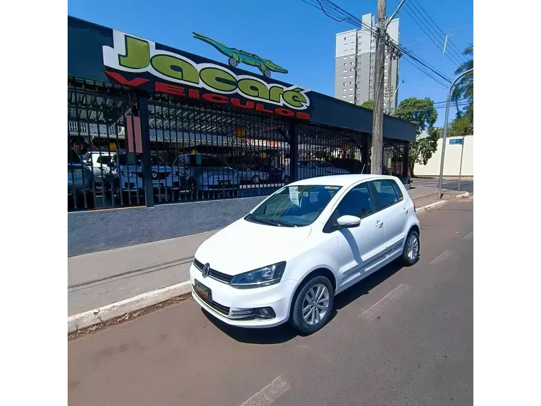 Volkswagen Fox Branco 1