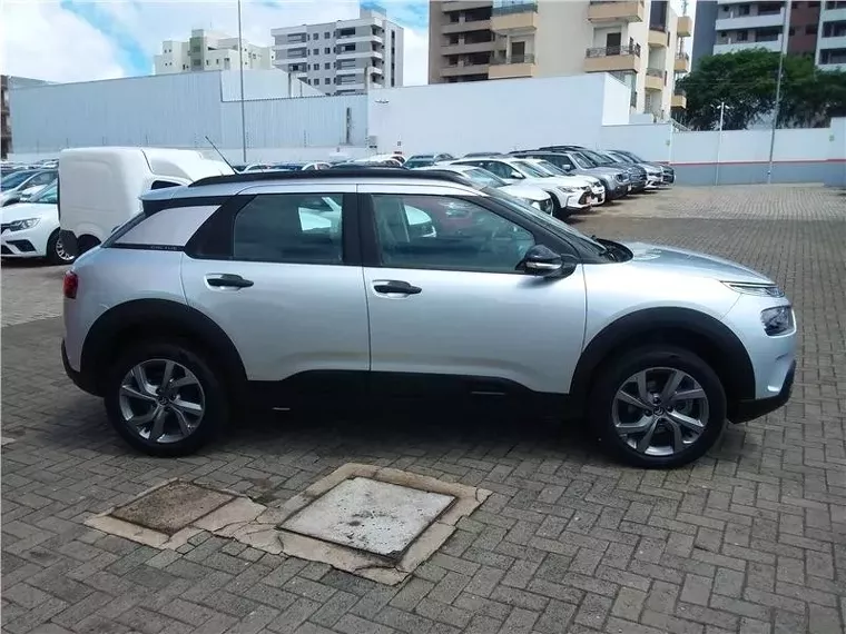 Citroën C4 Cactus Cinza 3