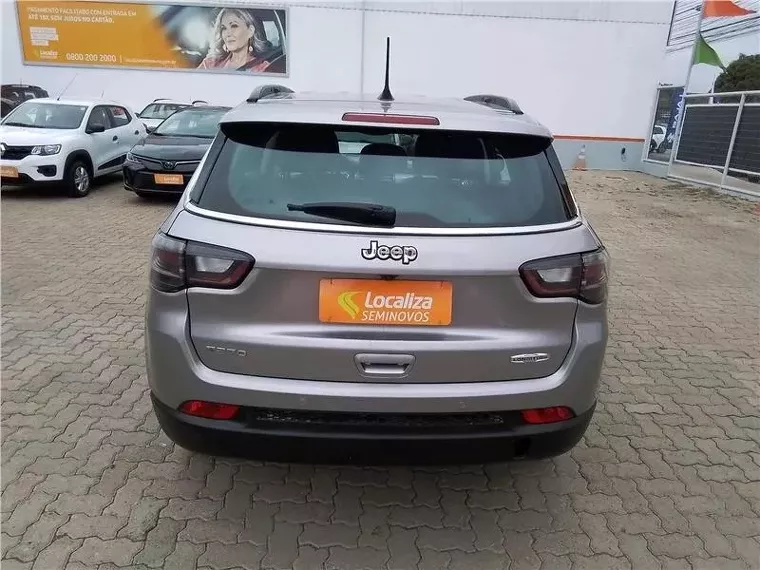 Jeep Compass Prata 6