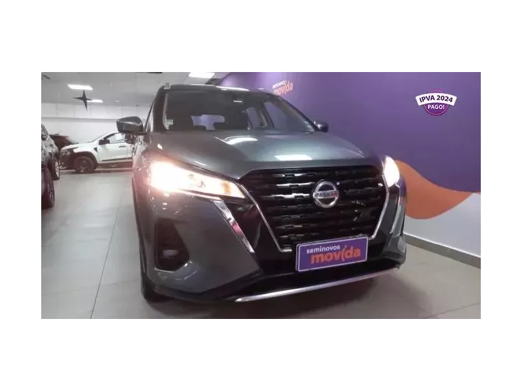 Nissan Kicks Cinza 5