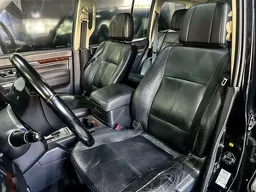 Mitsubishi Pajero Full