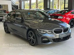 BMW 320i