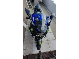 YZF R3