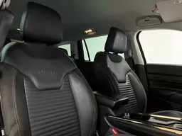 Jeep Commander