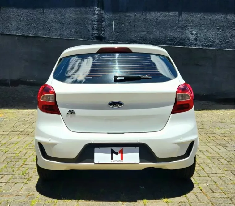 Ford KA Branco 1