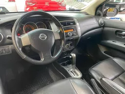 Nissan Grand Livina