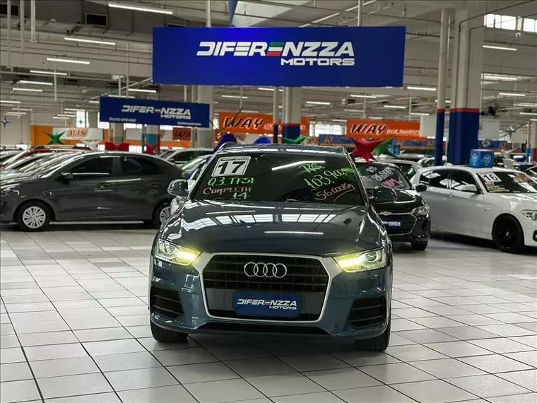 Audi Q3 Azul 8