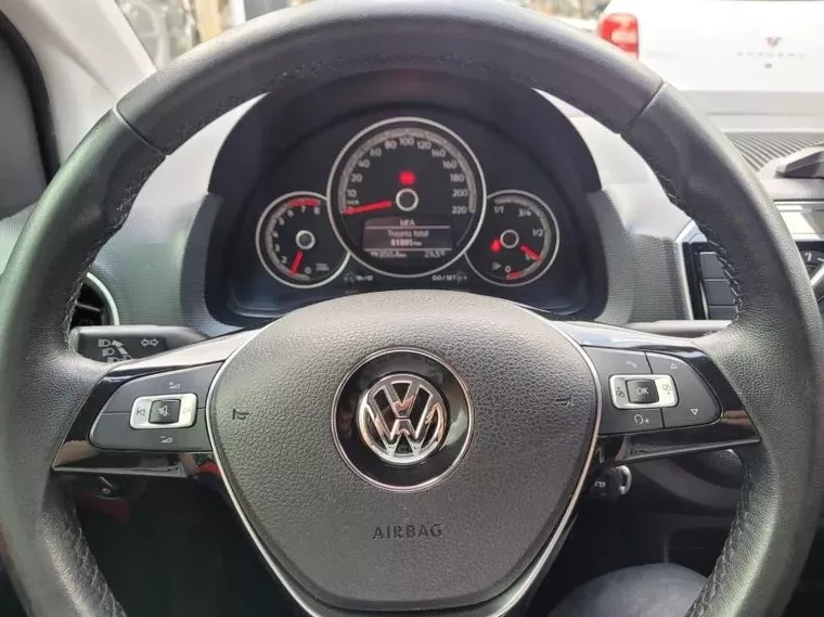 Volkswagen UP Vermelho 9