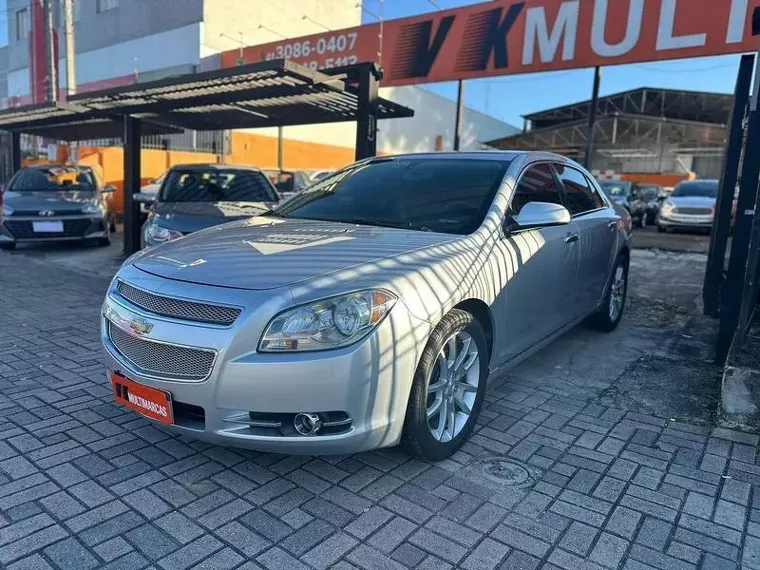 Chevrolet Malibu Prata 3