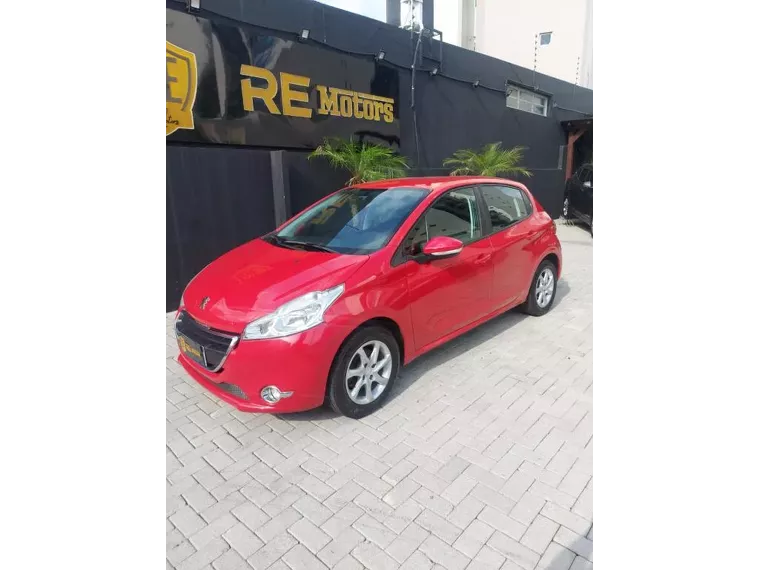 Peugeot 208 Vermelho 1