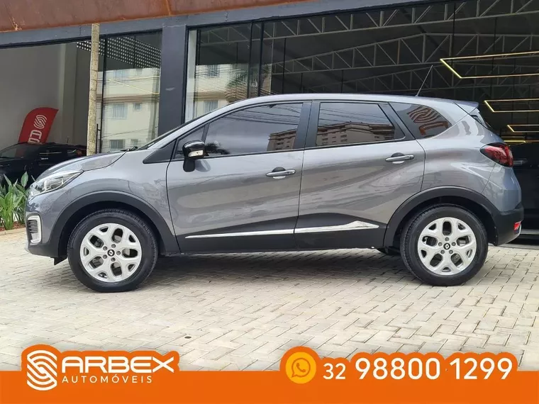 Renault Captur Cinza 10