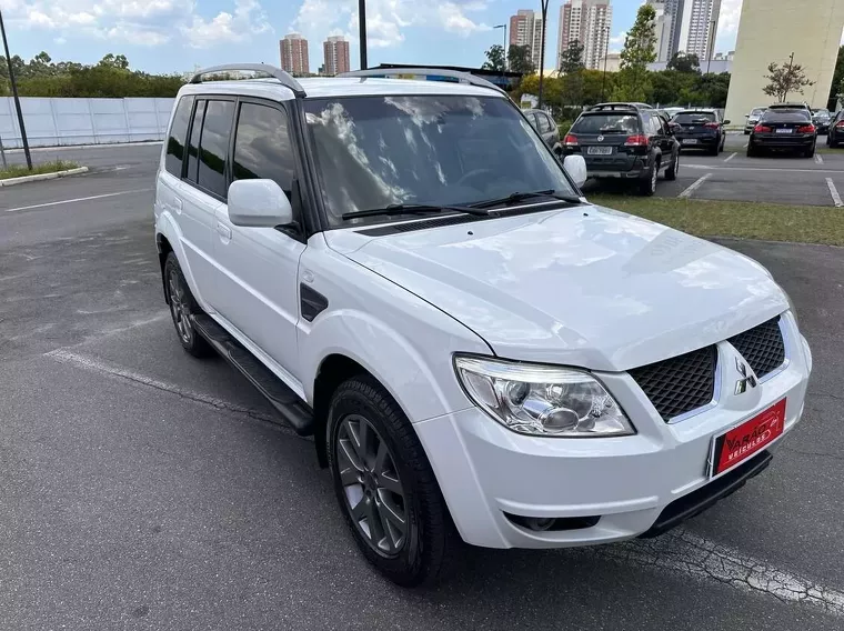 Mitsubishi Pajero TR4 Branco 5