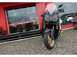 Yamaha Xmax