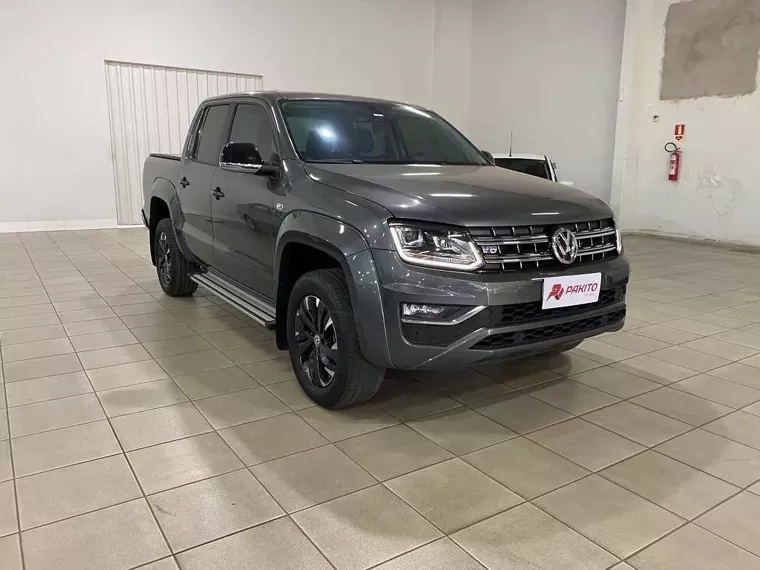 Volkswagen Amarok Cinza 8