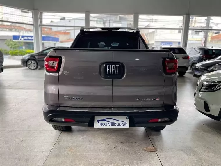 Fiat Toro Cinza 4