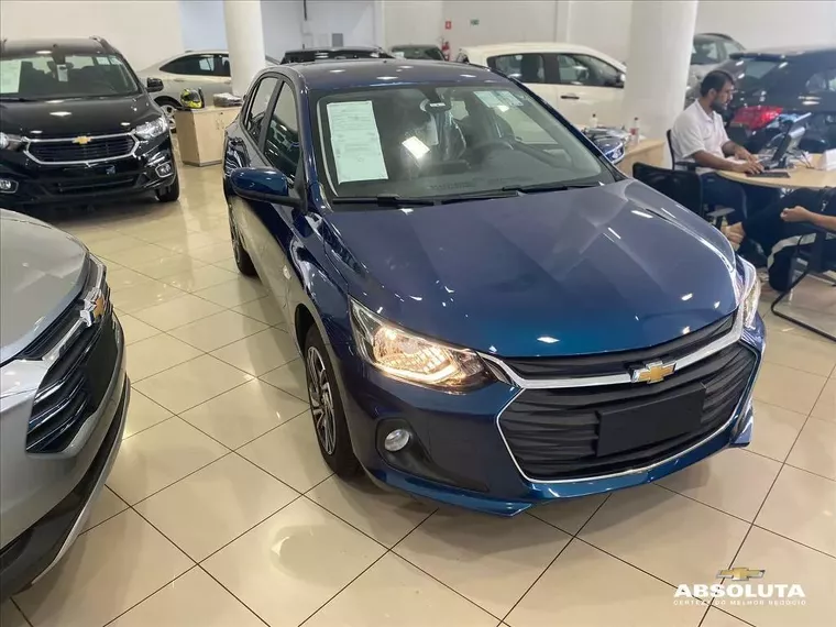 Chevrolet Onix Azul 3