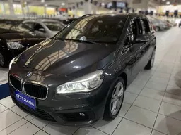 BMW 220i