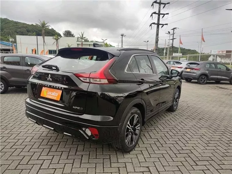 Mitsubishi Eclipse Cross Preto 12