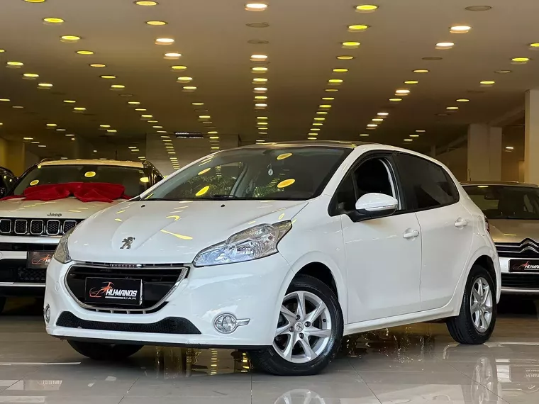 Peugeot 208 Branco 3