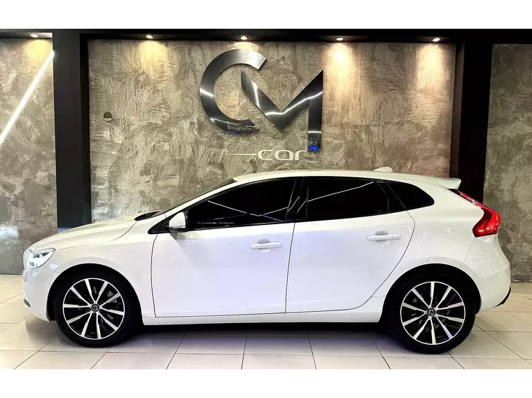 Volvo V40 Branco 3