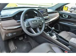 Jeep Commander