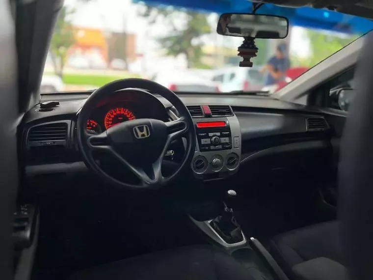 Honda City Prata 9