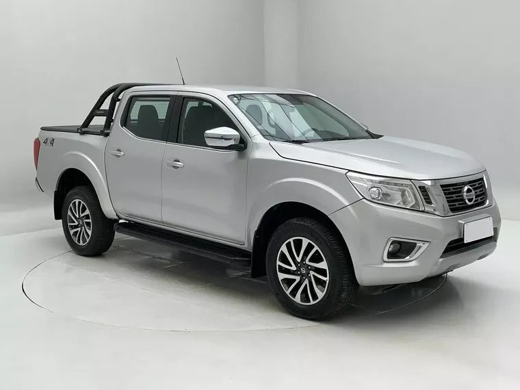 Nissan Frontier Prata 14