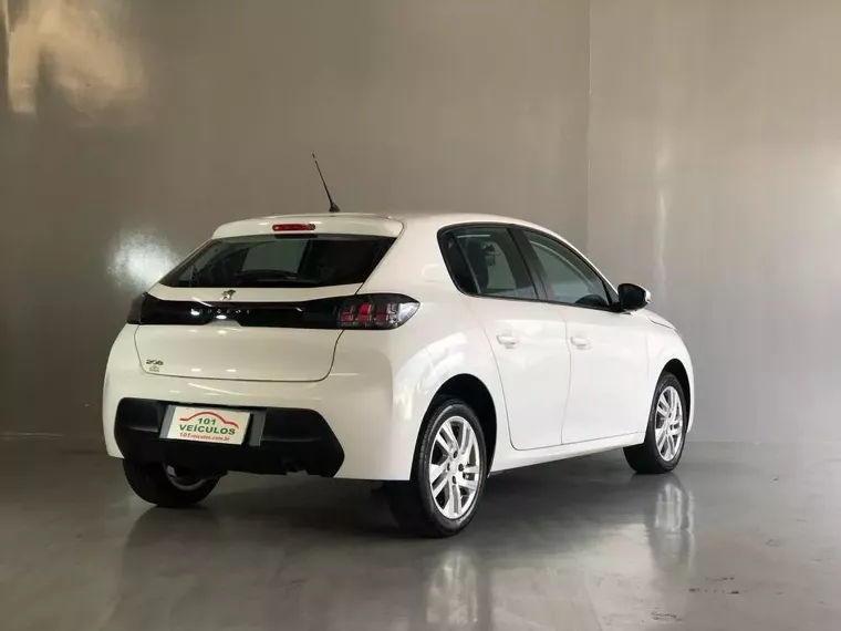 Peugeot 208 Branco 3