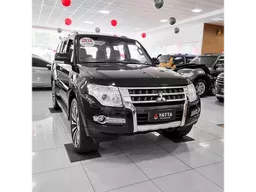 Mitsubishi Pajero Full