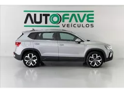 Volkswagen Taos