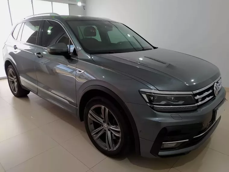 Volkswagen Tiguan Cinza 8