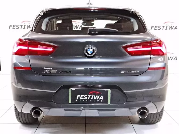 BMW X2 Cinza 2