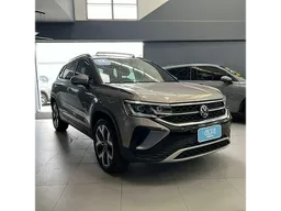 Volkswagen Taos