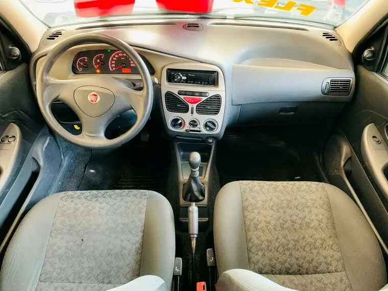 Fiat Siena Preto 5