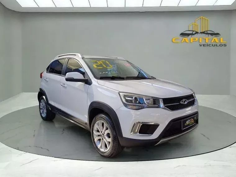 Chery Tiggo 2 Branco 9