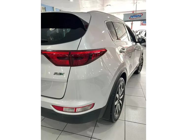 KIA Sportage Prata 3