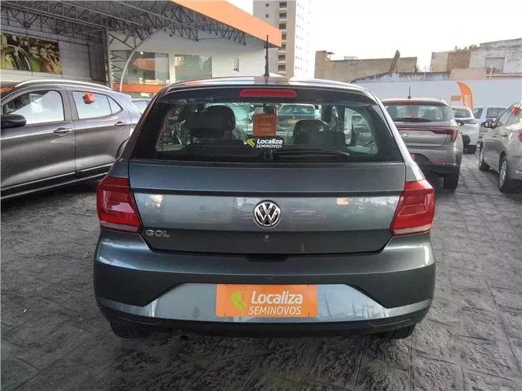 Volkswagen Gol Cinza 5