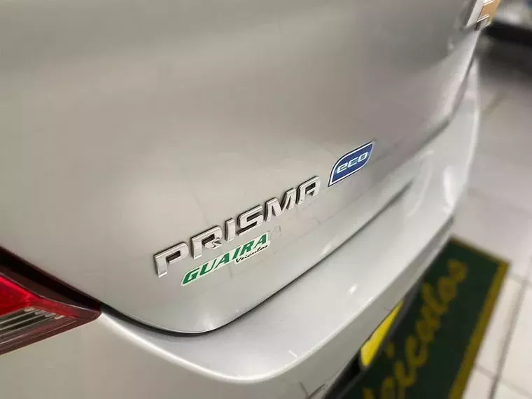 Chevrolet Prisma Prata 18