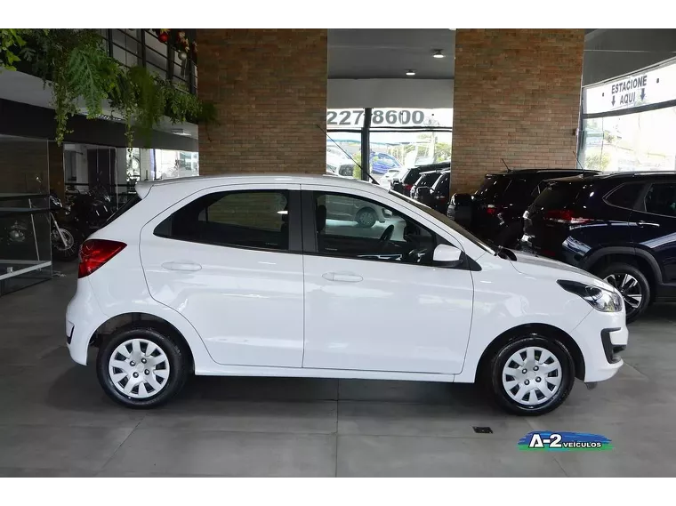 Ford KA Branco 3