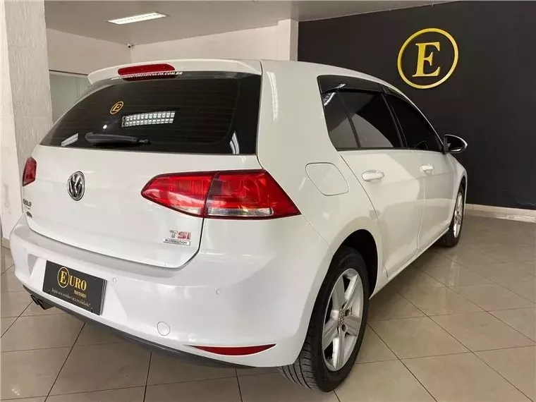 Volkswagen Golf Branco 3