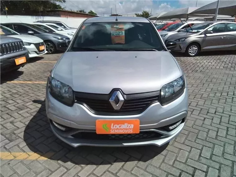 Renault Sandero Prata 4