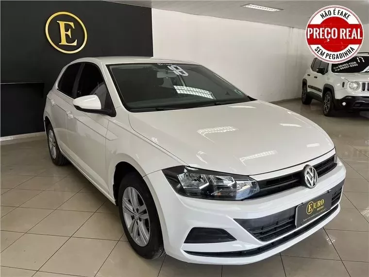 Volkswagen Polo Hatch Branco 6