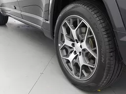 Jeep Commander