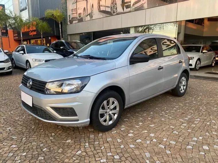 Volkswagen Gol Prata 7