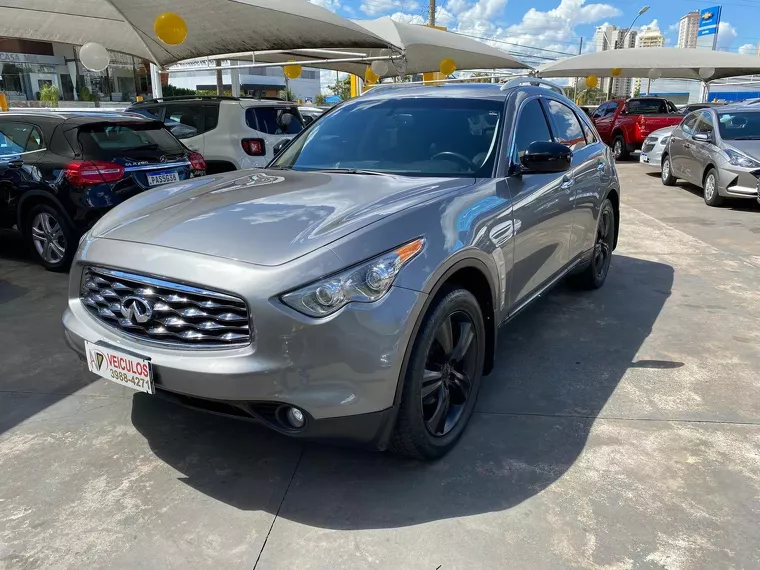 Infiniti FX35 Cinza 16