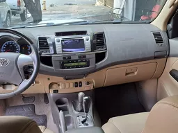 Toyota Hilux SW4