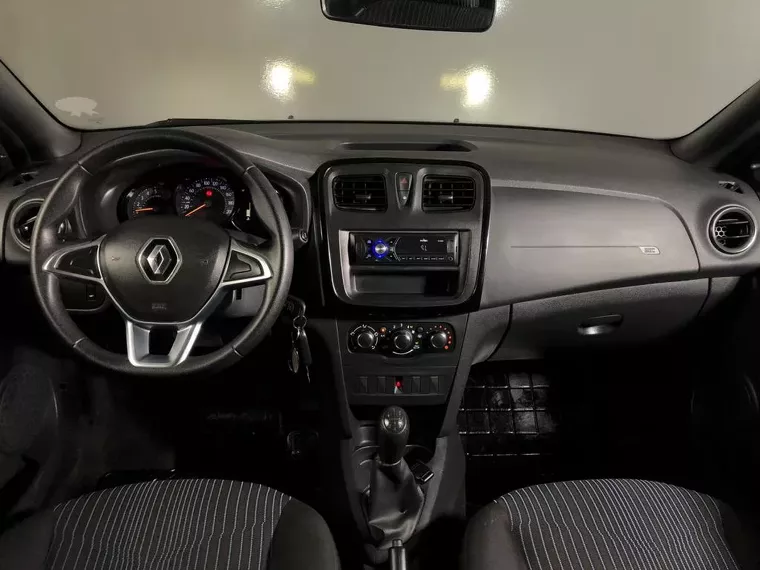 Renault Sandero Prata 5