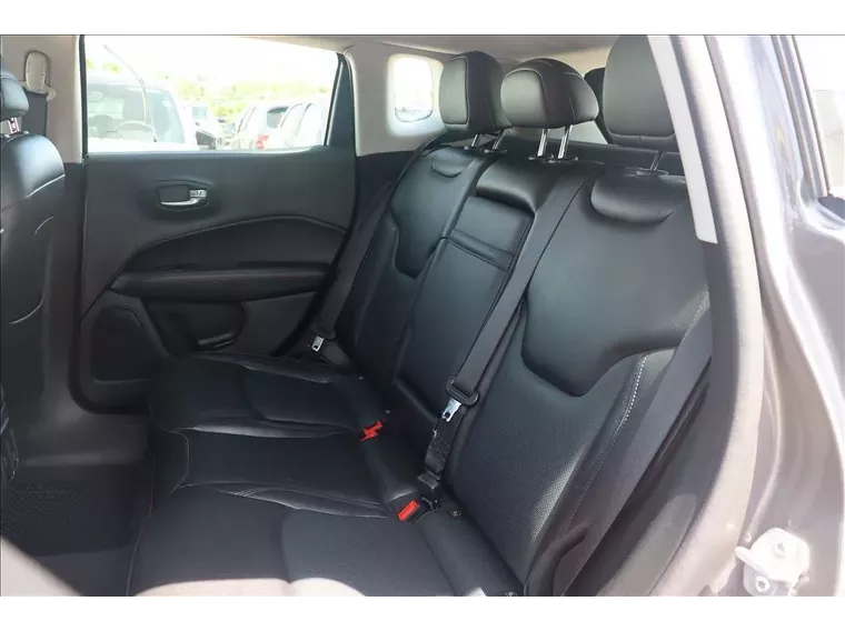 Jeep Compass Cinza 4