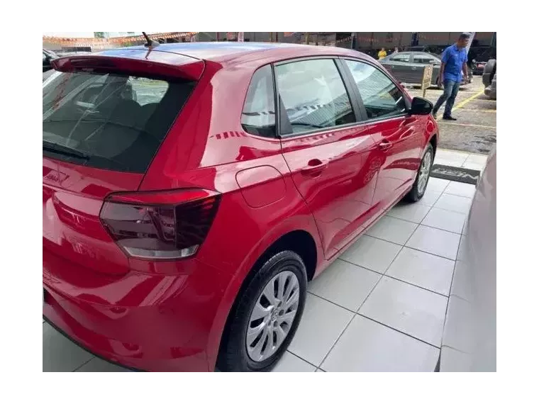 Volkswagen Polo Hatch Vermelho 2