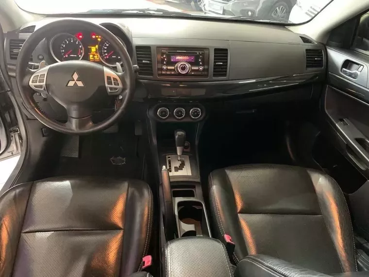 Mitsubishi Lancer Prata 9